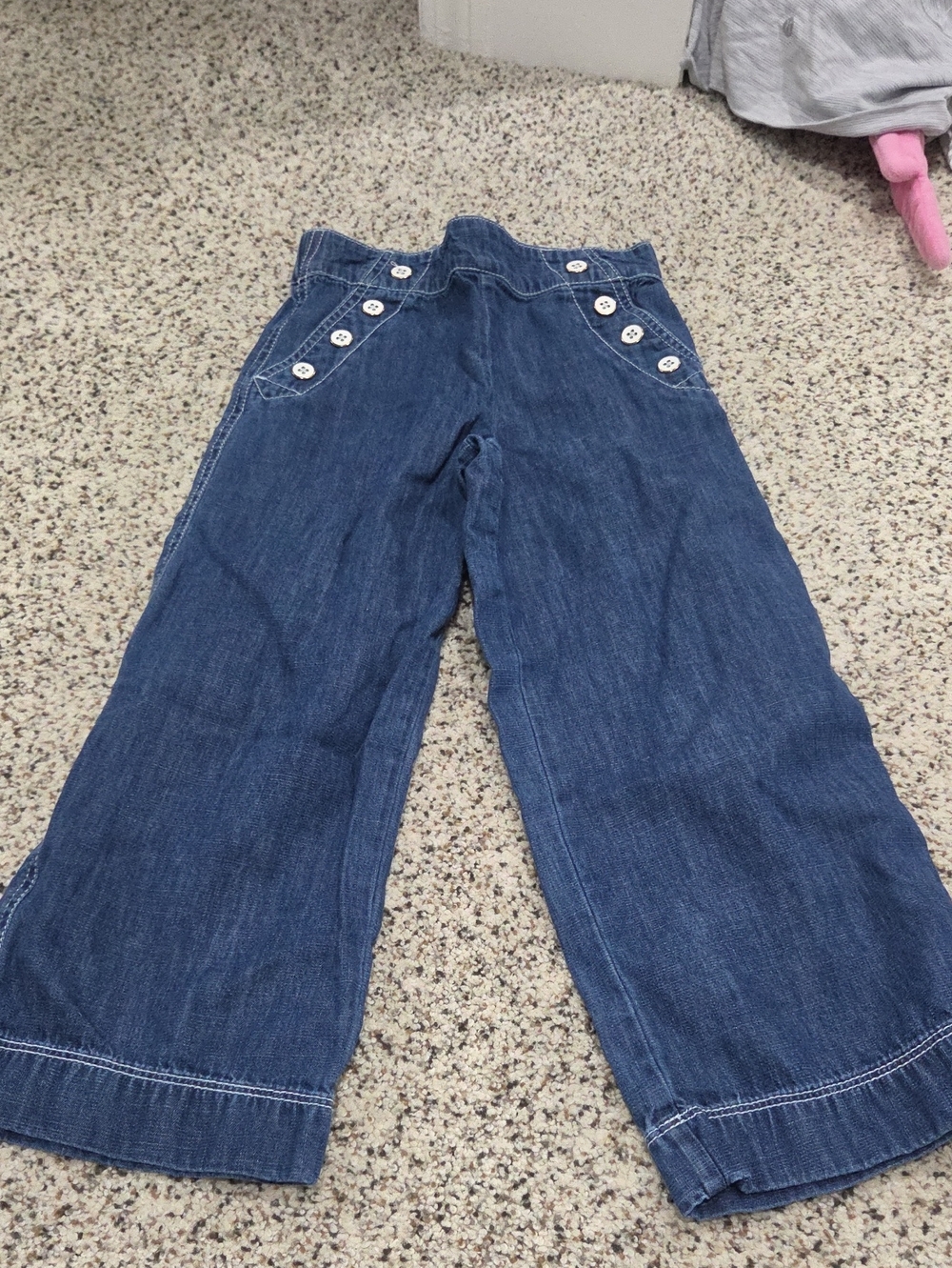 High-Rise Blue Wide-Leg Women's Jeans with Button Accent